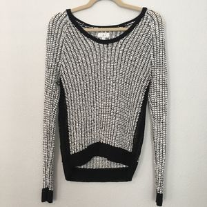 Lou & Grey 🖤 Black & White Sweater